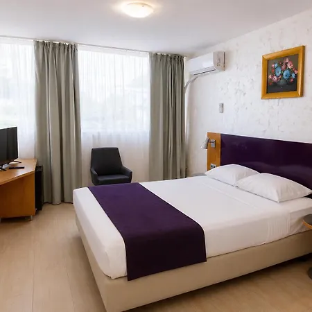 Hotel Venus 3*